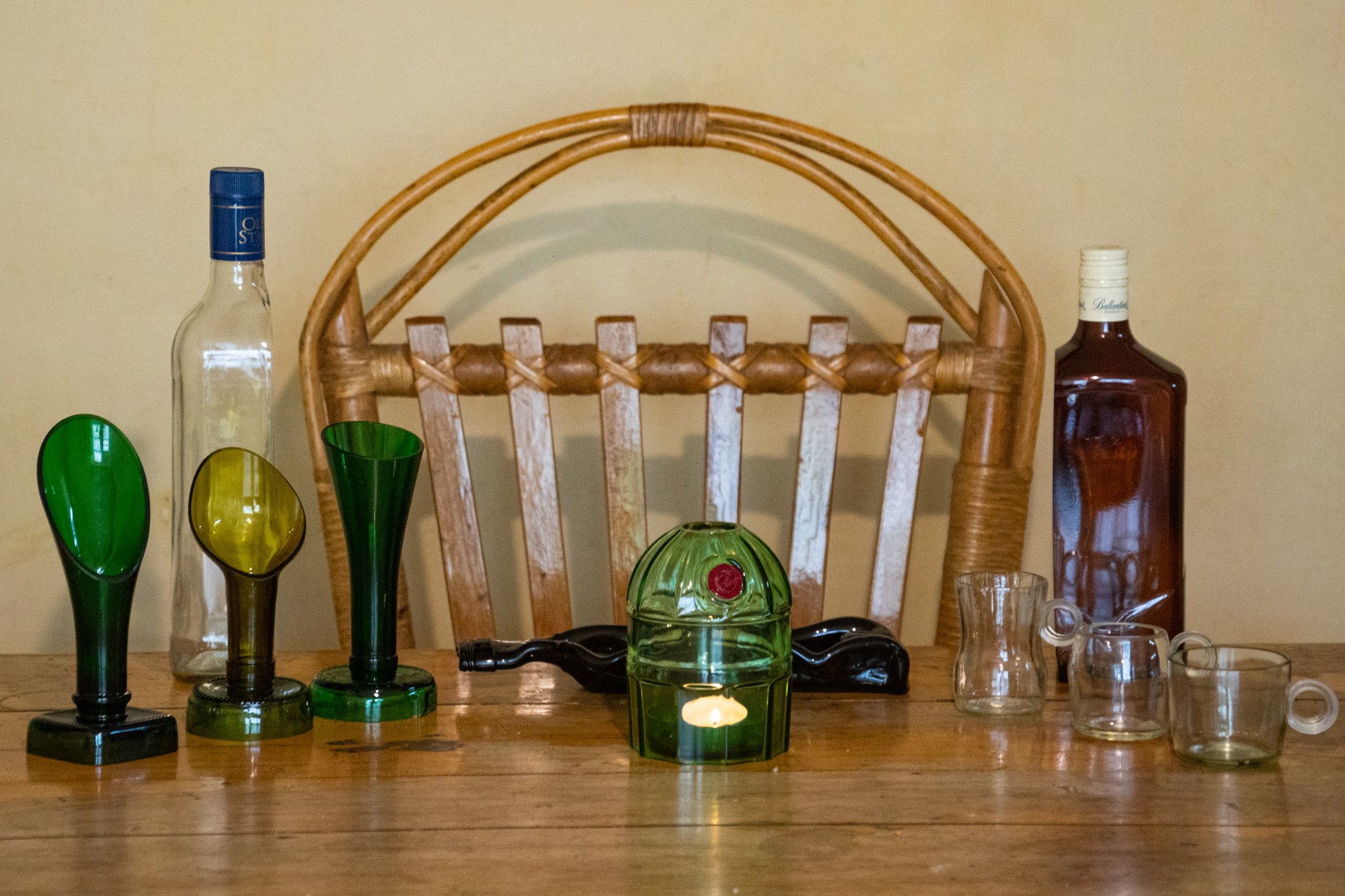  Algunos de los productos creados por Anibex con envases de vidrio. Foto: Jorge Ricardo 